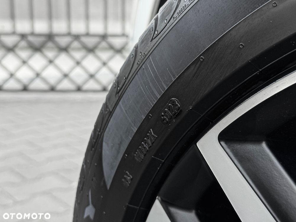 Volvo V60 T8 AWD Recharge Geartronic RDesign - 36