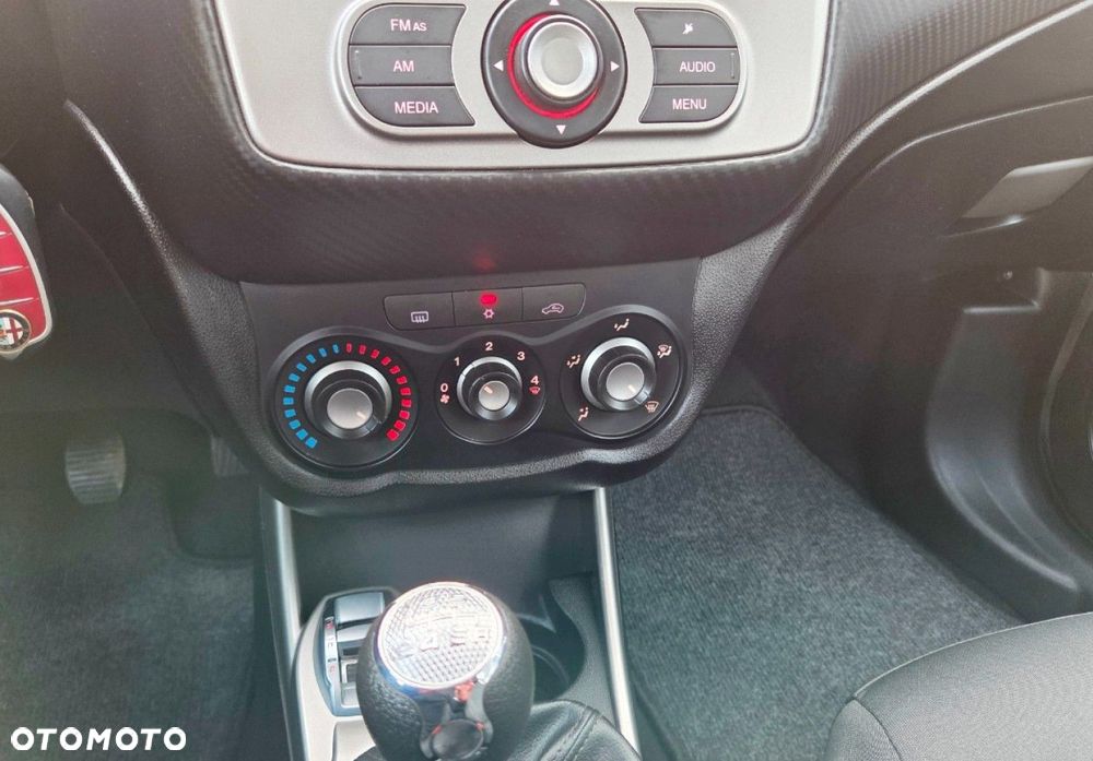 Alfa Romeo Mito - 14