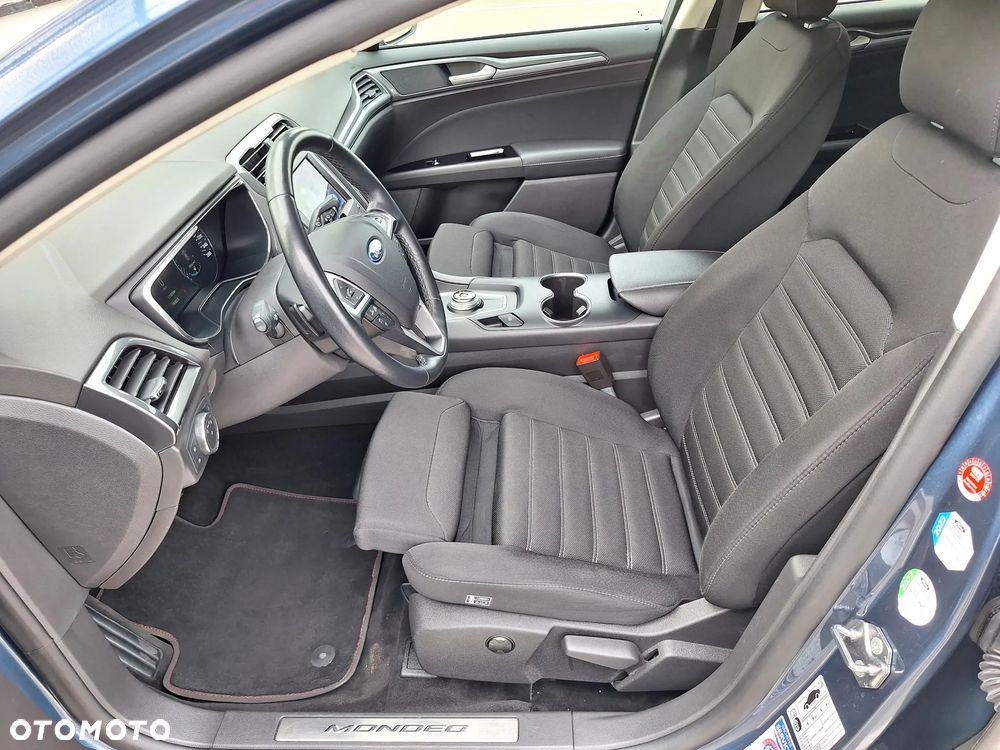 Ford Mondeo 2.0 EcoBlue Titanium - 19