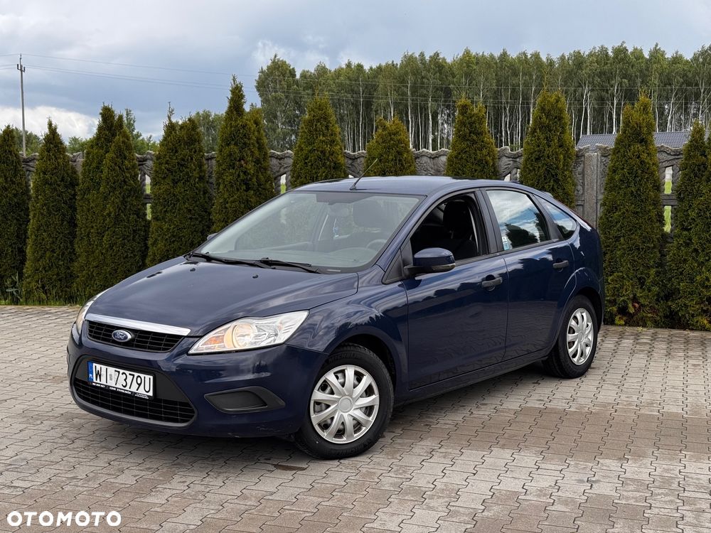 Ford Focus 1.4 Trend - 4