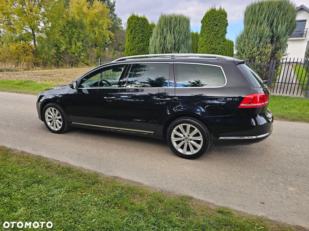 Volkswagen Passat 2.0 TDI Highline - 34