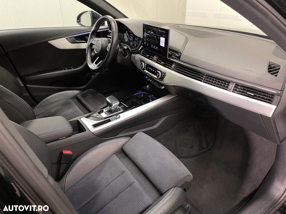 Audi A4 Limuzina 35 TFSI S tronic MHEV S Line - 12