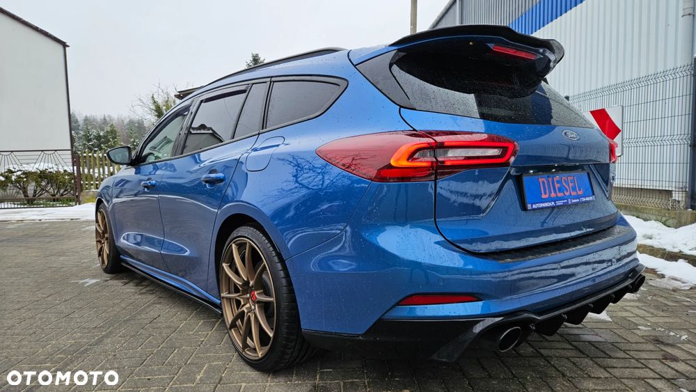 Ford Focus 2.0 EcoBlue S&S ST mit Styling-Paket - 13