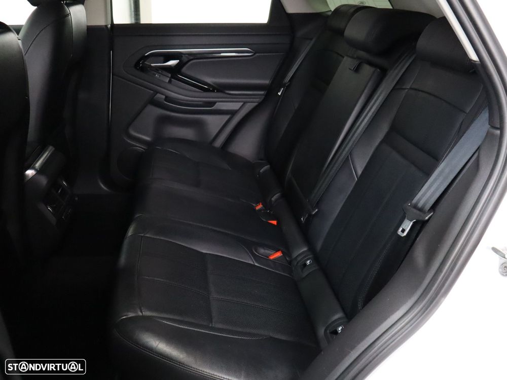 Land Rover Range Rover Evoque 1.5 P300e AWD SE Auto - 12