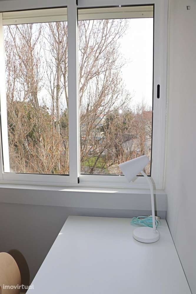 Quarto - localizado em Carcavelos Lisbon - Grande imagem: 3/23