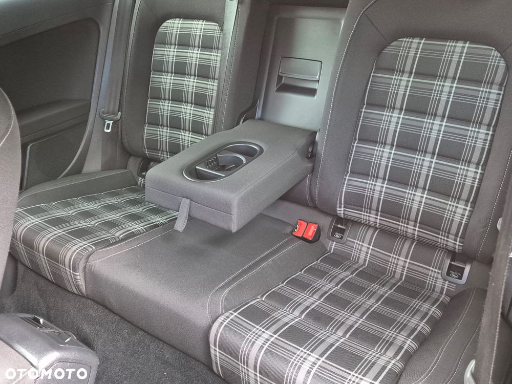 Volkswagen Golf GTD BlueMotion Technology - 38