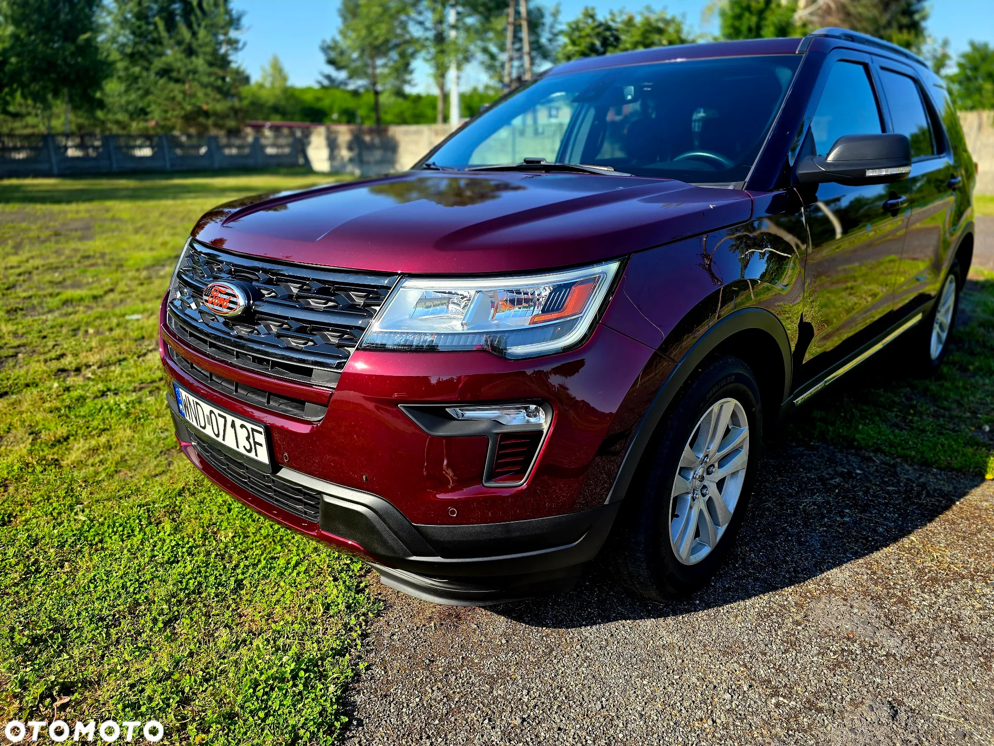 Ford Explorer - 2