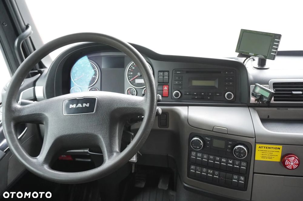 MAN TGS 35.360 E6 8×2 / HDS Fassi F235A.2.22 / pilot_255790 - 15