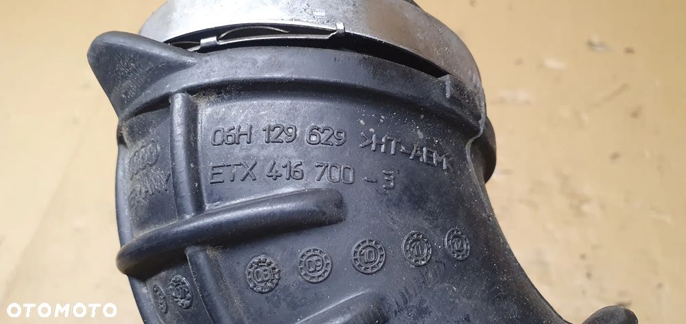 Rura przewód dolot powietrza Audi A4 B8 2.0 TFSI 06H129629 - 6