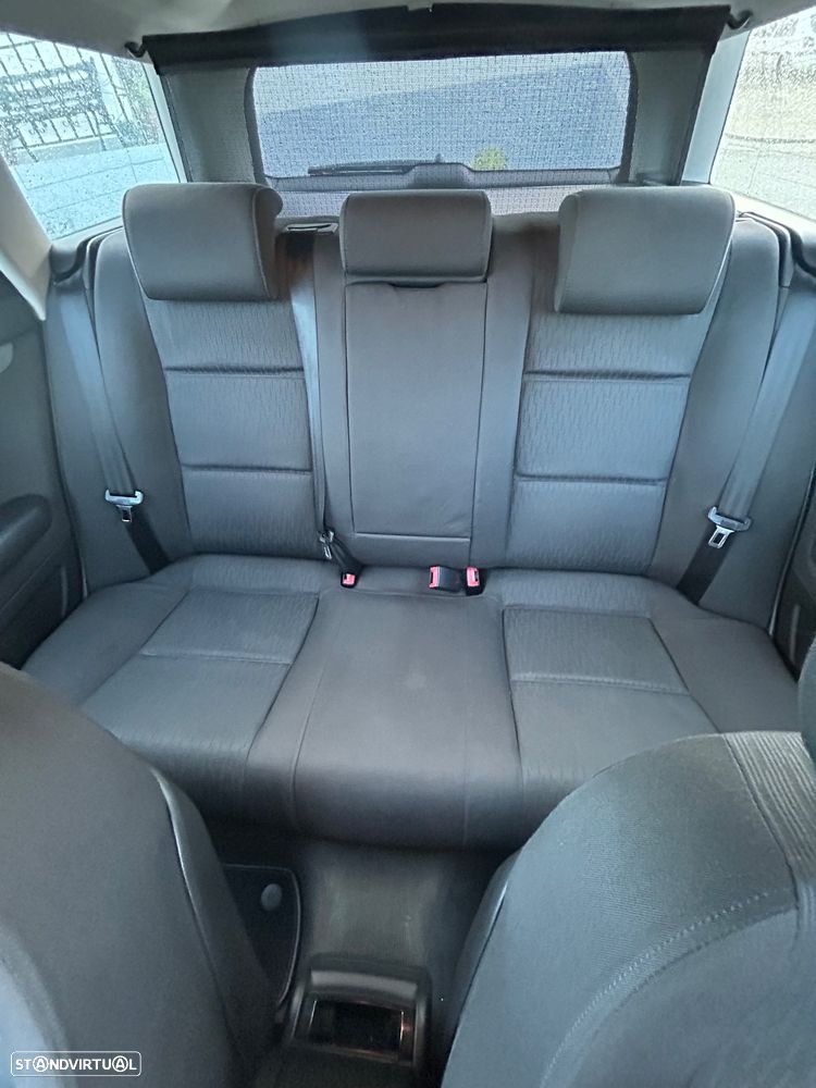 Audi A4 Avant 2.0 TDI DPF - 6