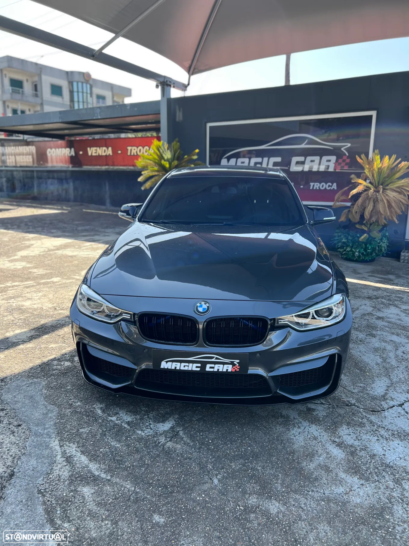 BMW 320 d Auto Pack M - 2