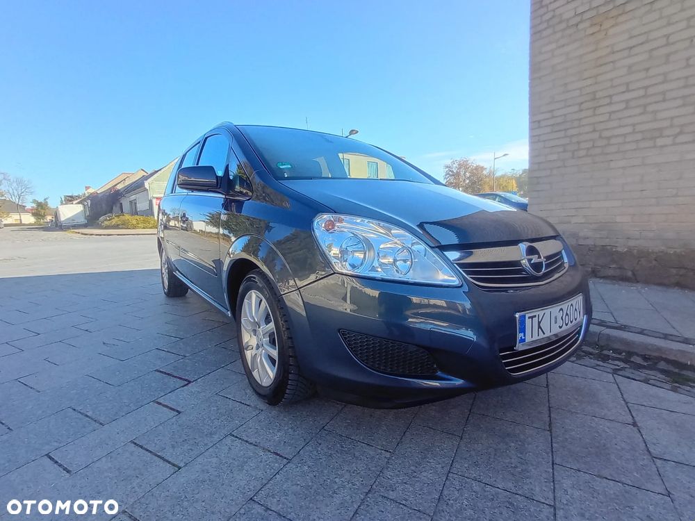Opel Zafira - 21