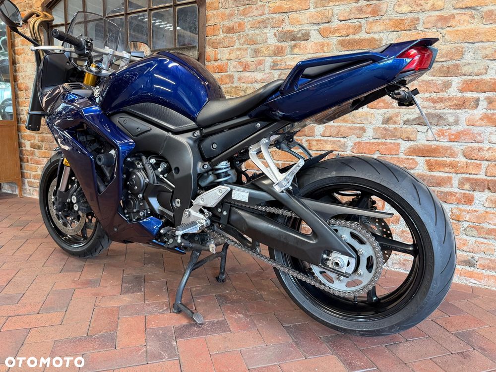 Yamaha FZ - 6