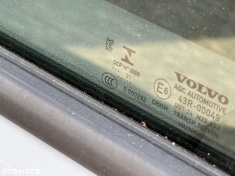 Volvo XC 40 B4 B AWD Geartronic Momentum Pro - 9