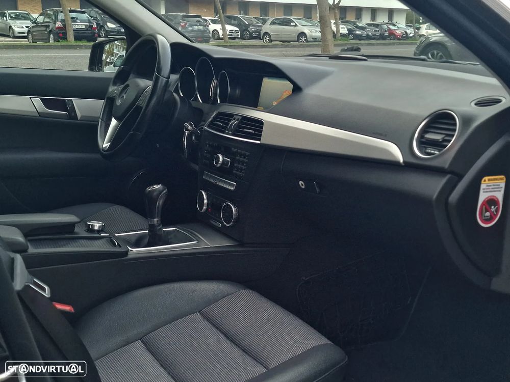 Mercedes-Benz C 220 Station CDI DPF Auto BlueEFFICIENCY Avantgarde - 13