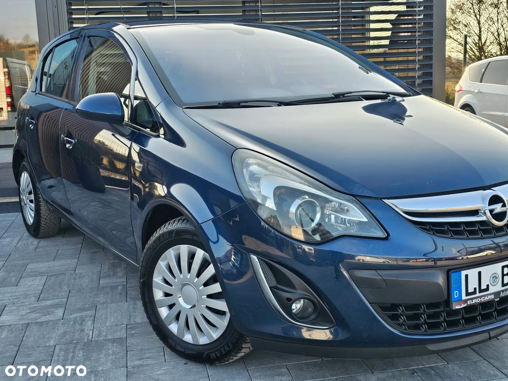Opel Corsa 1.4 16V Cosmo - 20