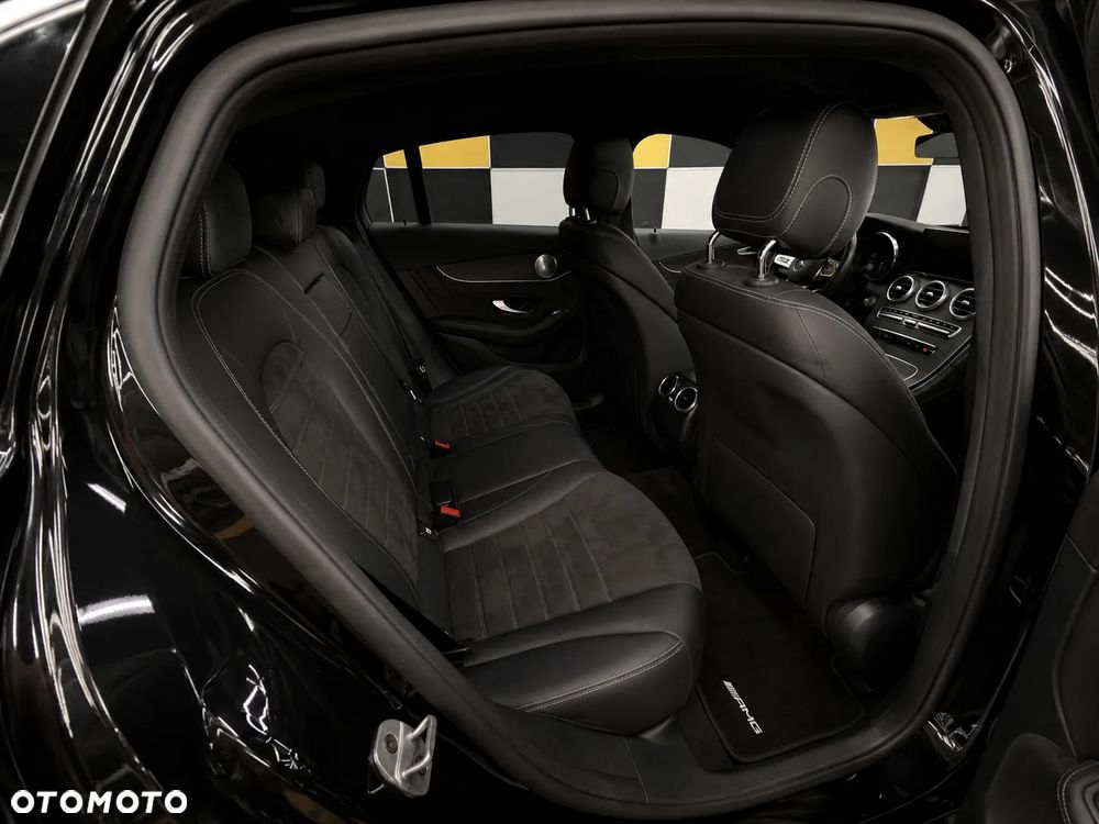 Mercedes-Benz GLC 200 d 4Matic 9G-TRONIC AMG Line Plus - 28