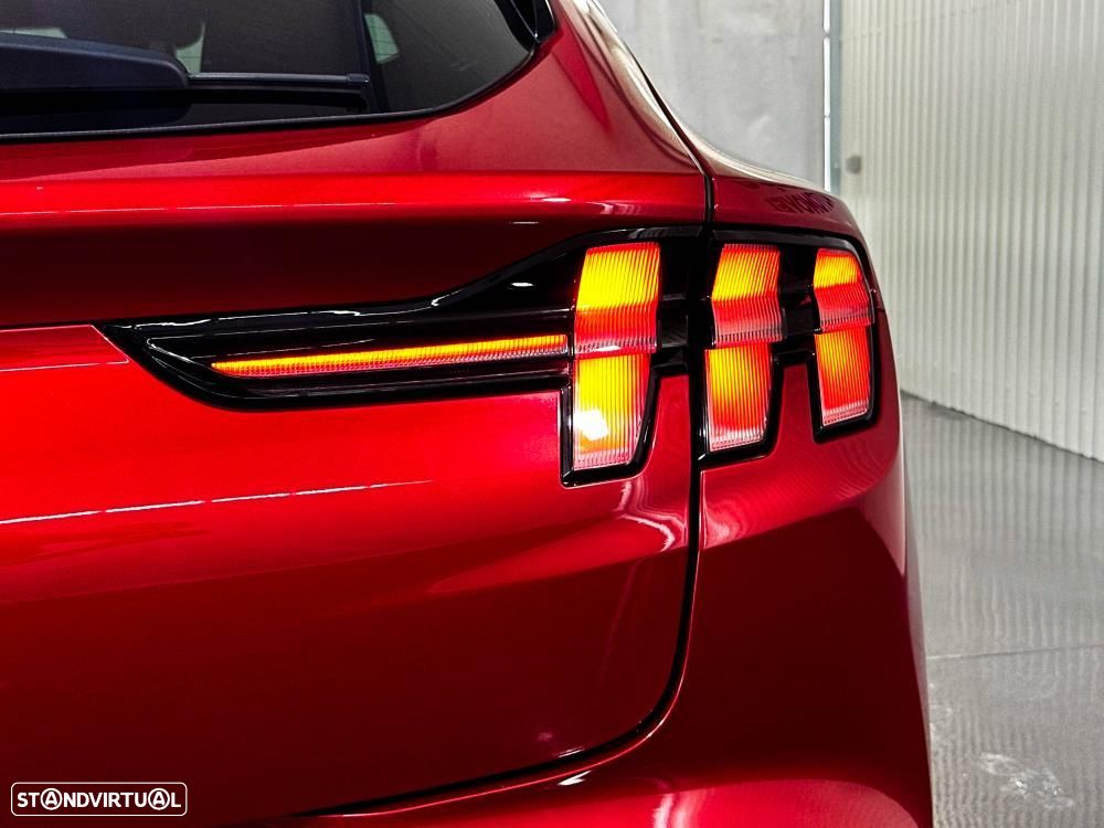 Ford Mustang Mach-E AWD PREMIUM - 53