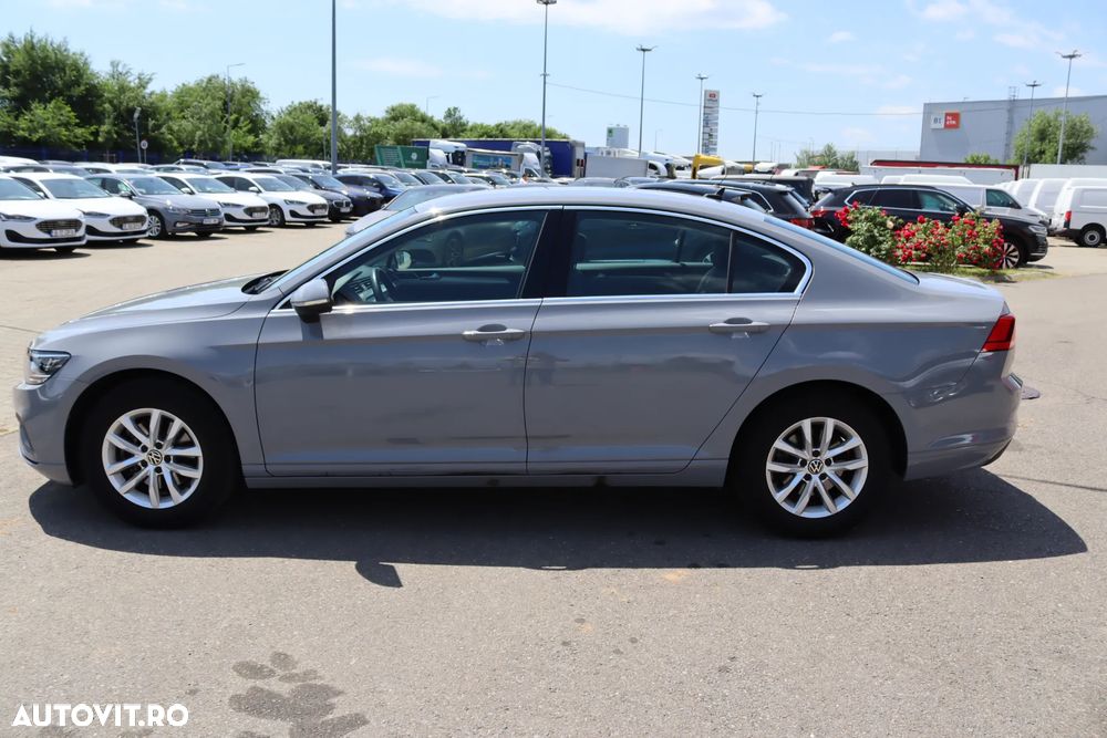 Volkswagen Passat 1.5 TSI ACT DSG Comfortline - 4