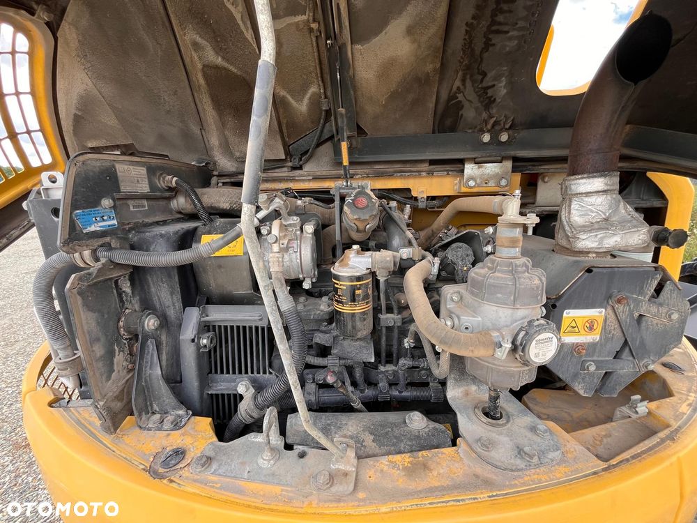 Komatsu PC88MR-10 - 7