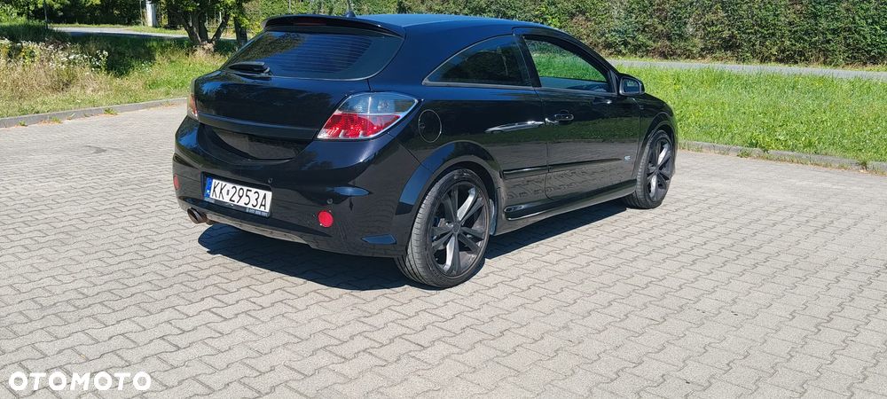 Opel Astra 1.8 Sport - 1