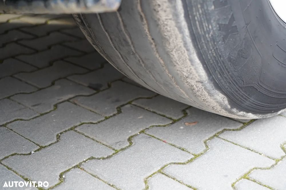 Feldbinder REMORCA CIMENT / 3 COMPARTIMENTE / 37.000 L / SILOC / PENTRU MATERIALE VRAC / JANTE DIN ALIAJ - 20