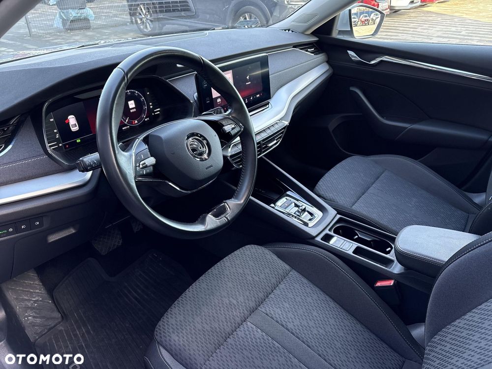 Skoda Octavia 2.0 TSI 4x4 Style DSG - 9