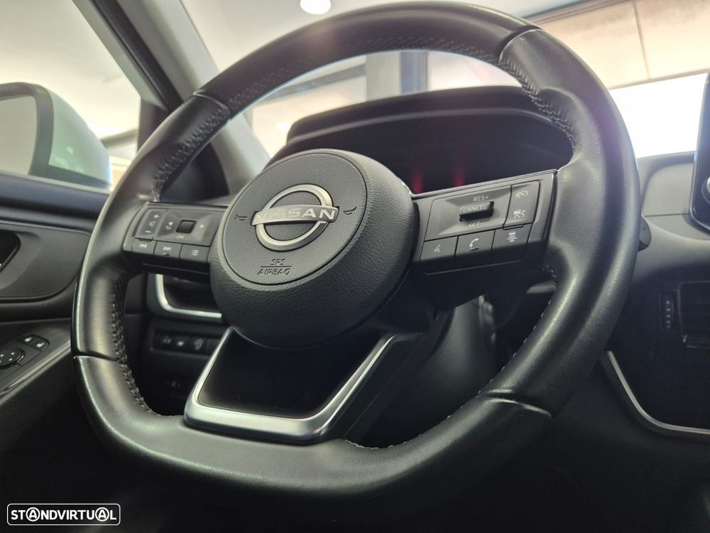 Nissan Qashqai 1.3 DIG-T N-Connecta - 14