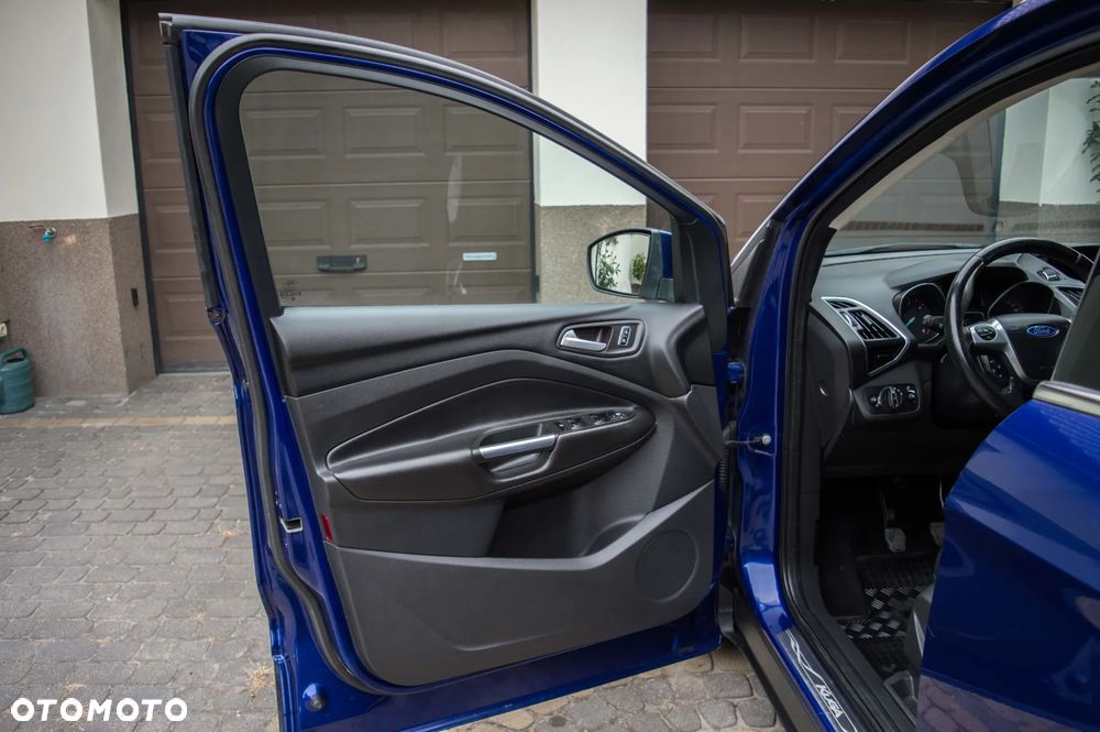 Ford Kuga 2.0 TDCi 2x4 Individual - 13
