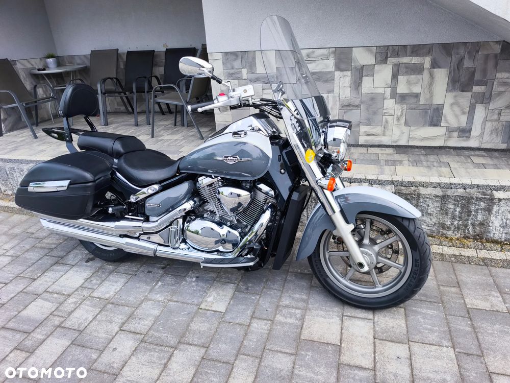 Suzuki Intruder - 3