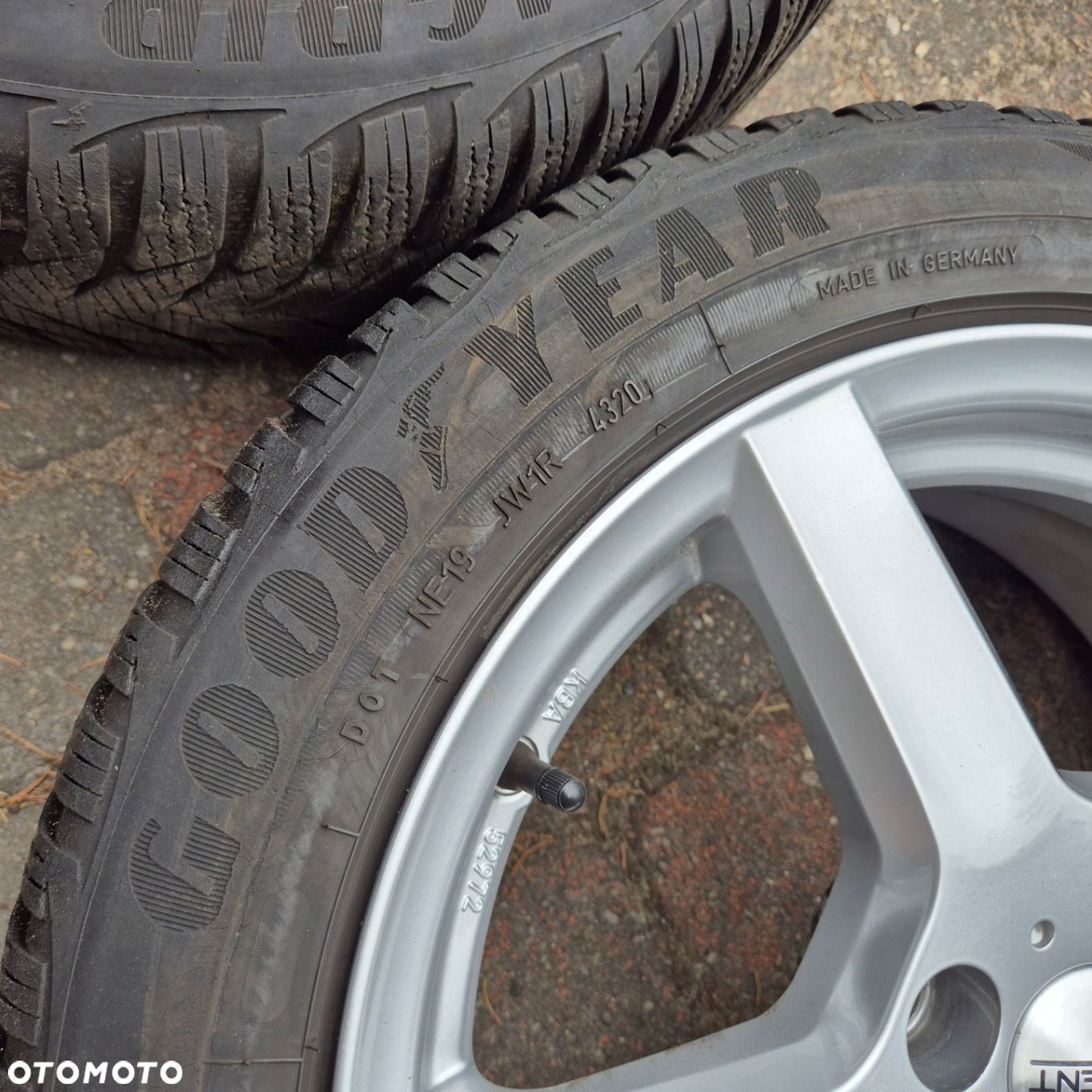 ZIMA KOŁA 16 PEUGEOT 208 II OPEL CORSA F 195/55 R16 4x108 - 8