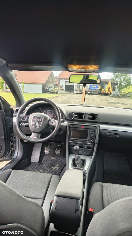 Audi A4 Avant 1.8T Quattro - 7