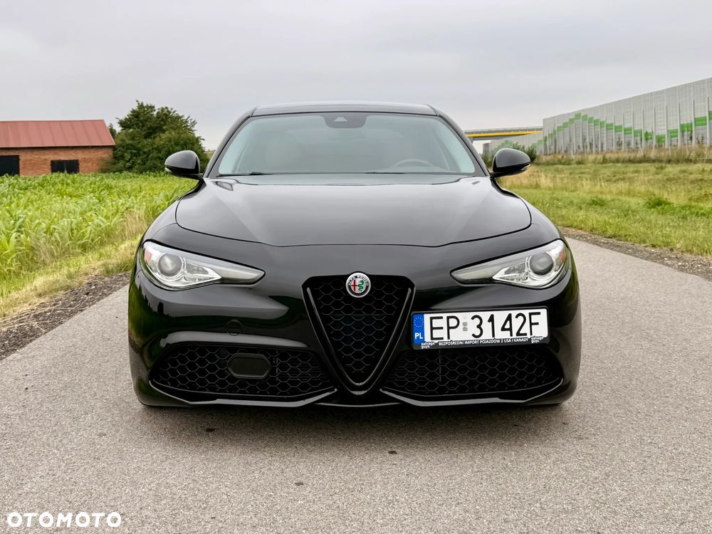 Alfa Romeo Giulia 2.0 Turbo TI Q4 - 4