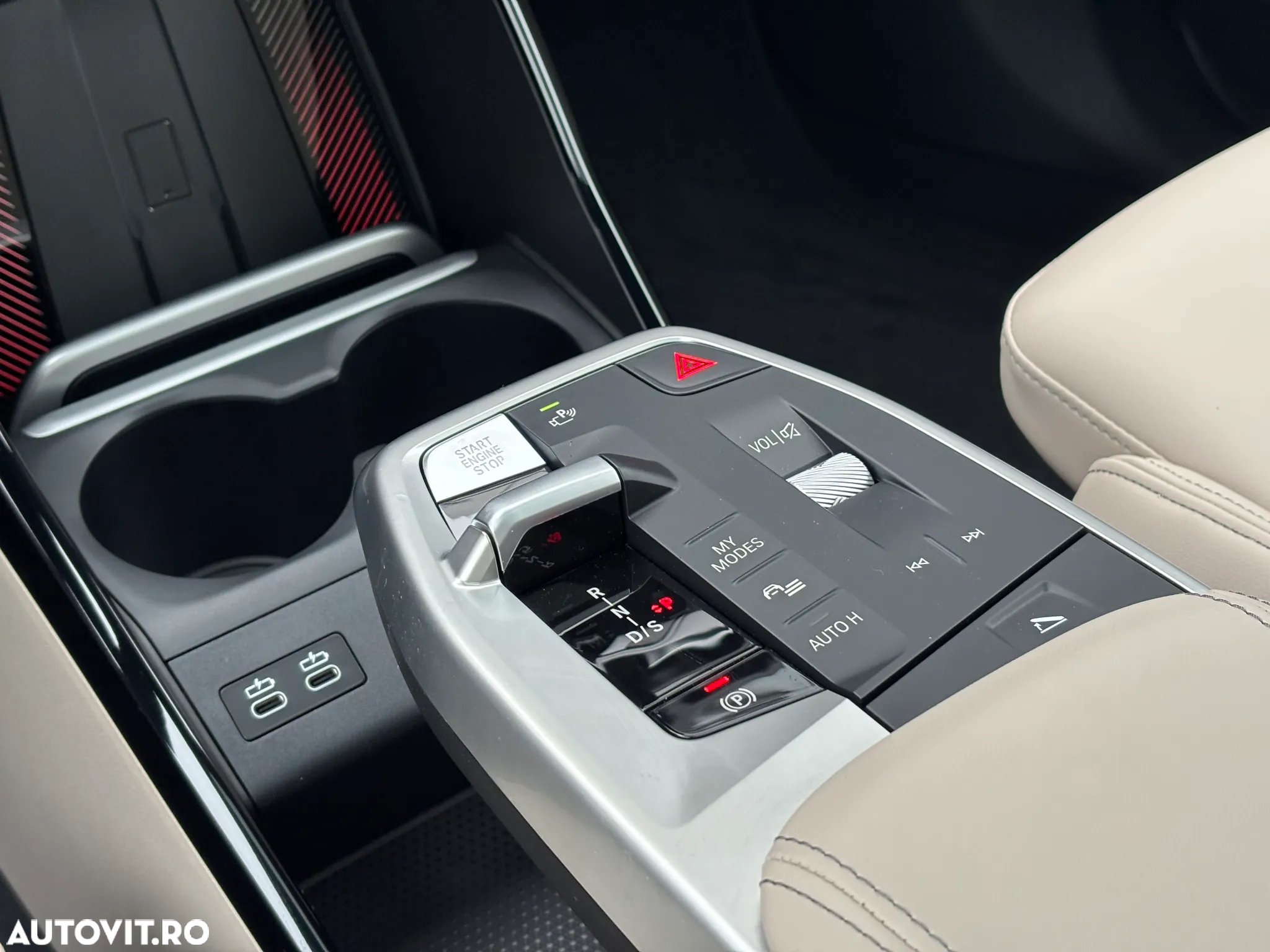 BMW Seria 2 220i AT MHEV - 14