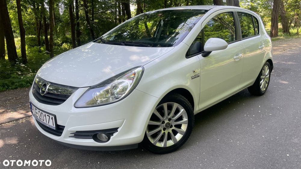 Opel Corsa - 2