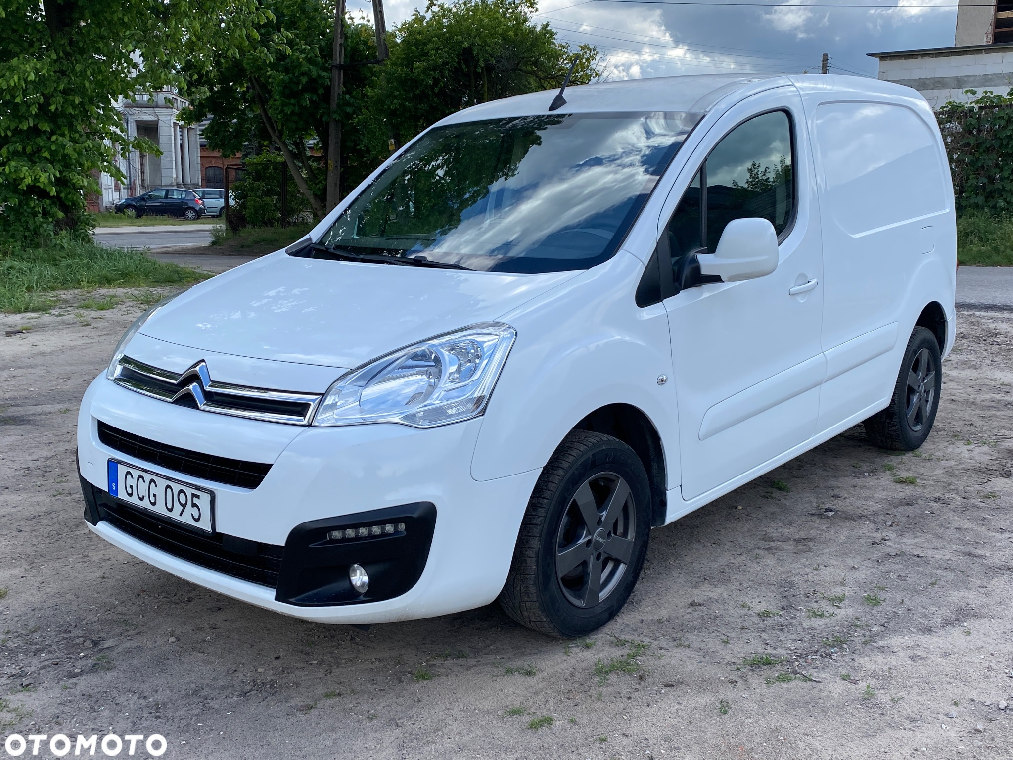 Citroën BERLINGO - 9