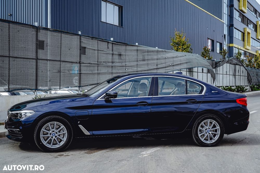 BMW Seria 5 530e xDrive AT PHEV - 11