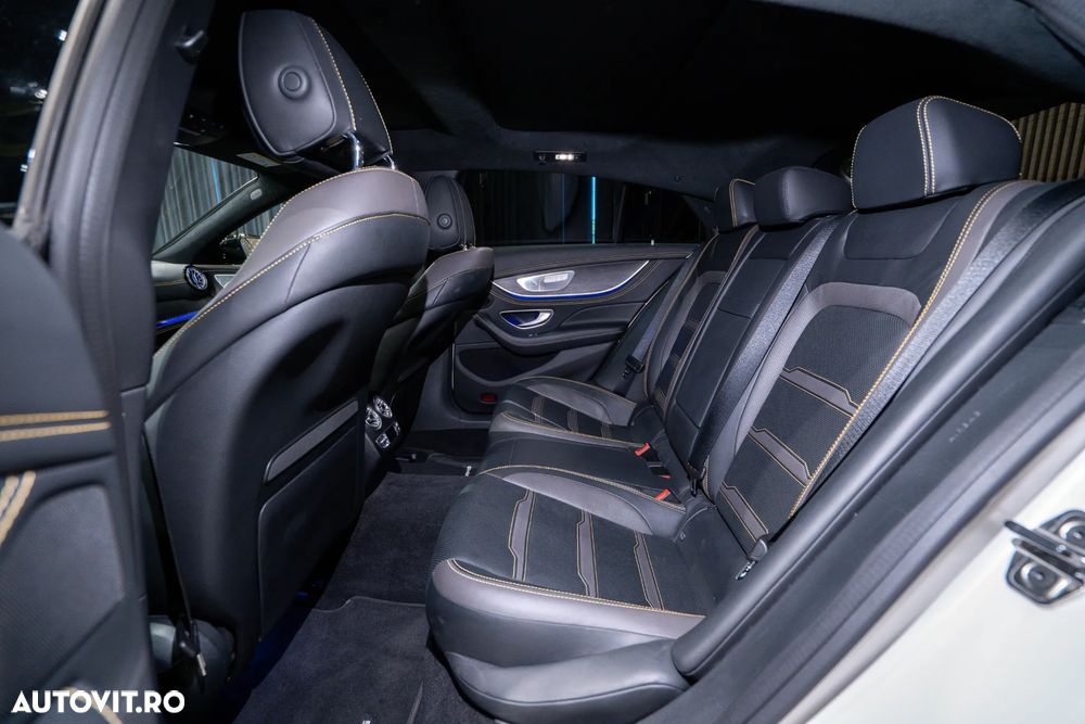 Mercedes-Benz AMG GT 4-door Coupe 63 S 4Matic+ Speedshift MCT 9G - 35