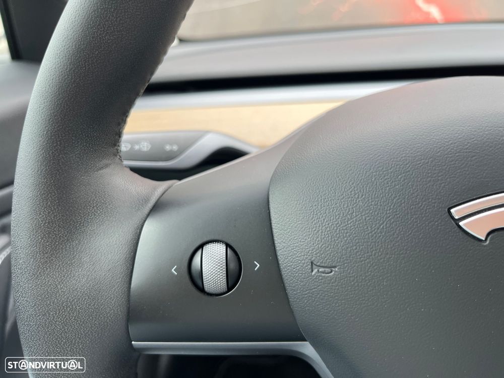 Tesla Model 3 Long Range AWD Dual Motor - 17