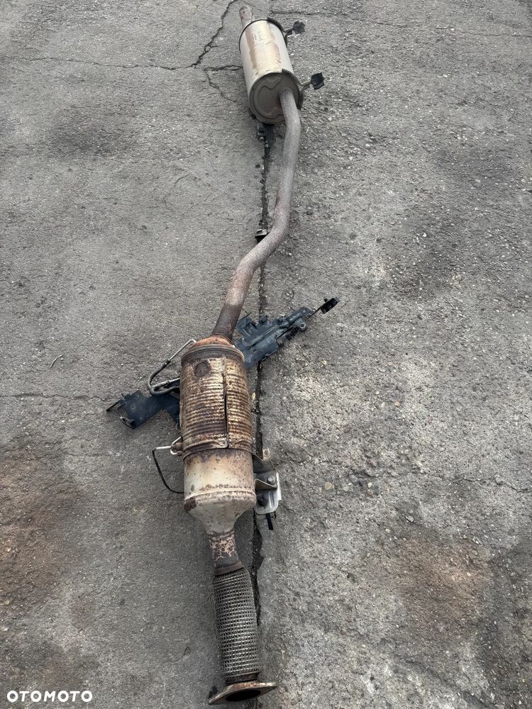 Trafic III Vivaro B1,6 DCI BITURBO katalizator DPF 208022650R - 1