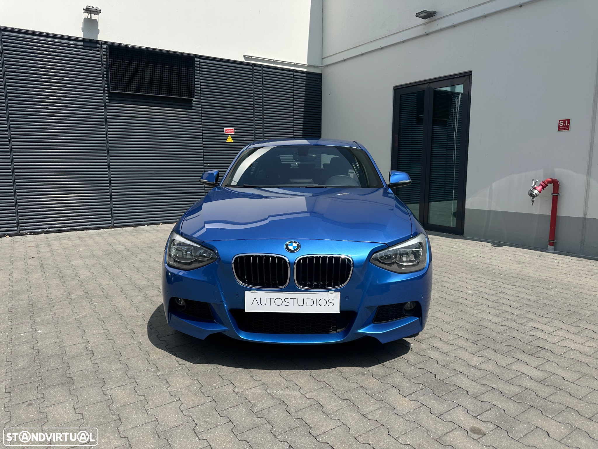 BMW 118 i Pack M - 3