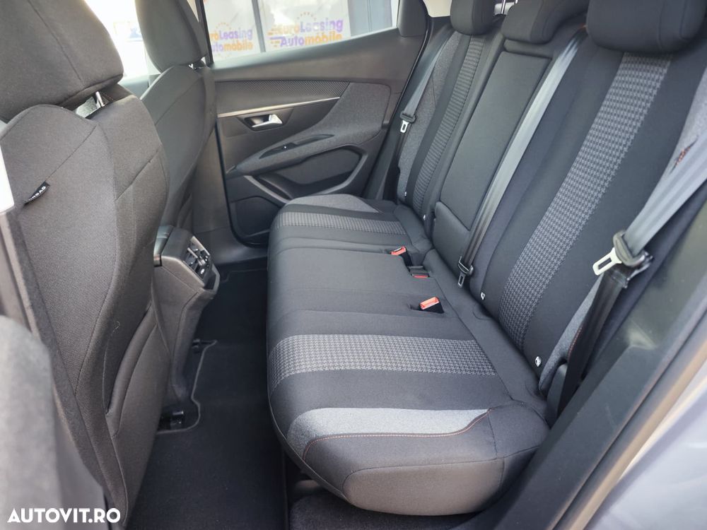 Peugeot 3008 1.2 PureTech Turbo S&S EAT8 Active - 14