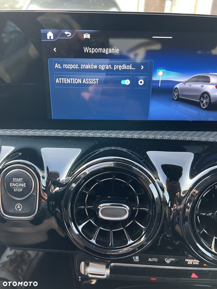 Mercedes-Benz Klasa A 180 7G-DCT Advanced Progressive - 18