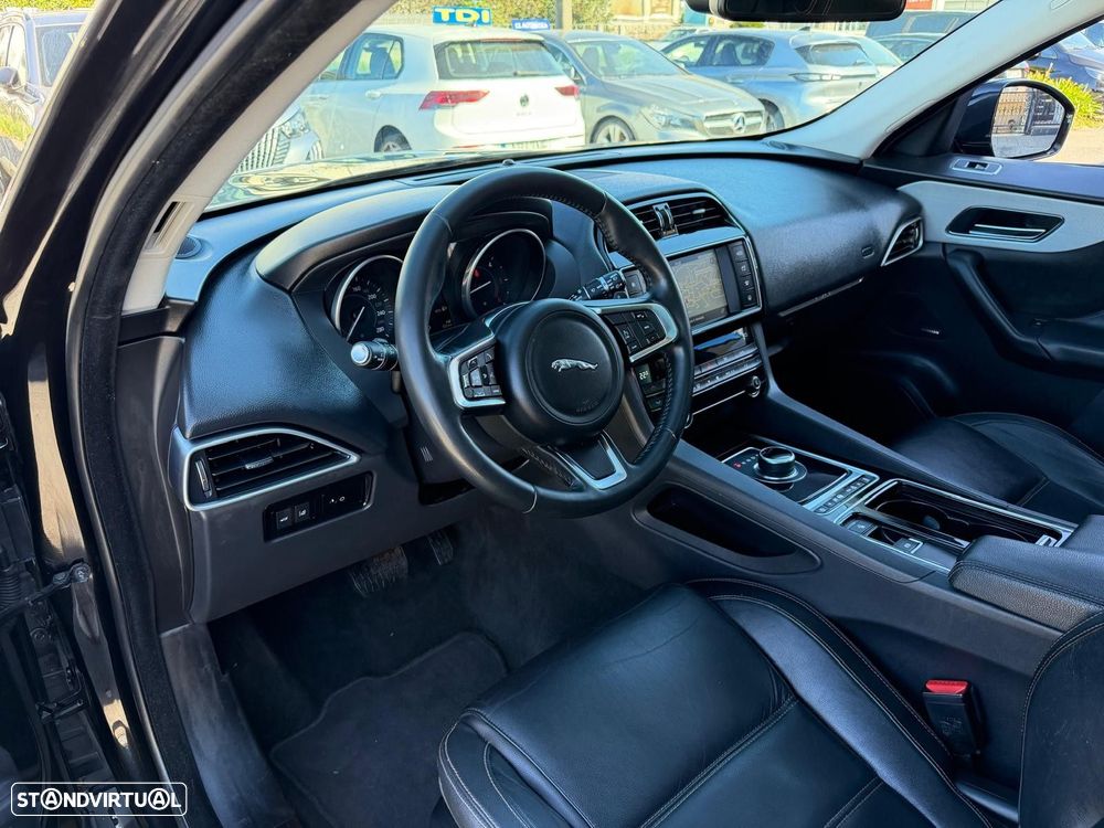 Jaguar F-Pace 2.0 i4D Prestige Aut. - 9
