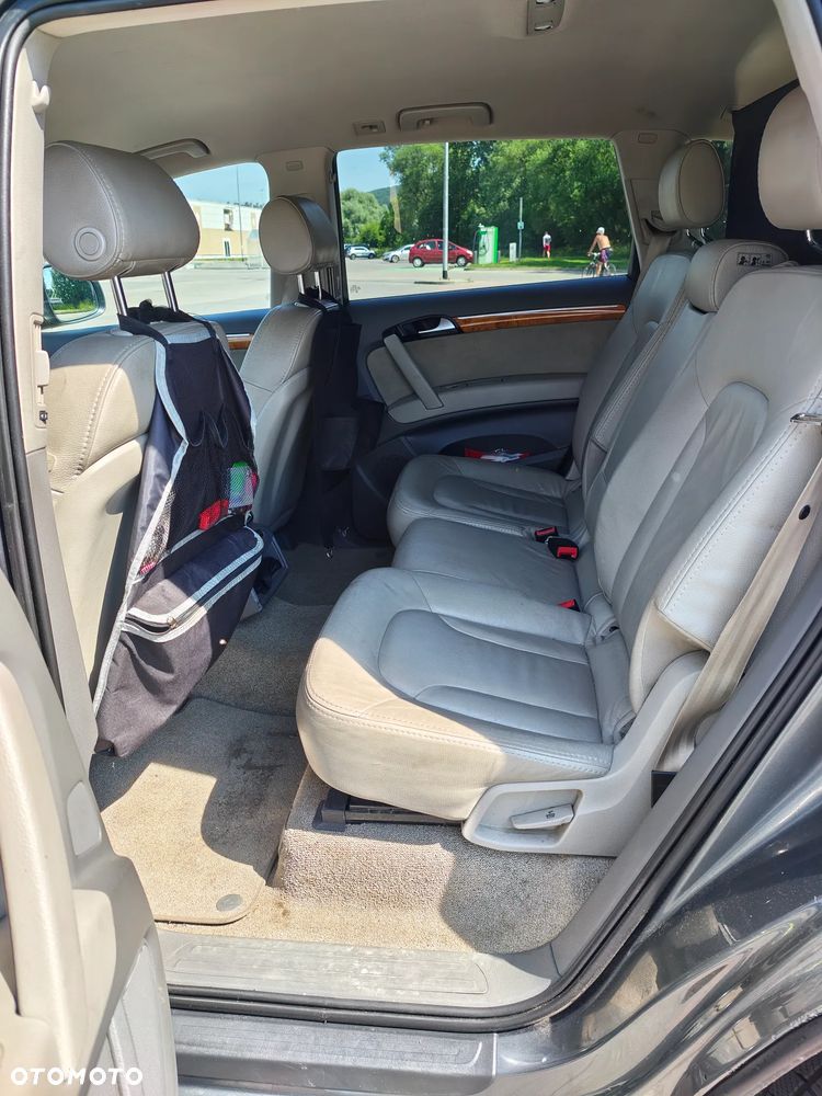 Audi Q7 - 13