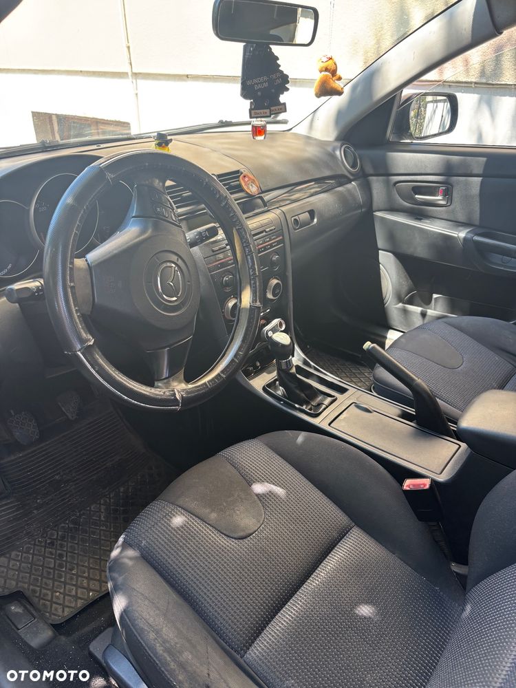 Mazda 3 - 6