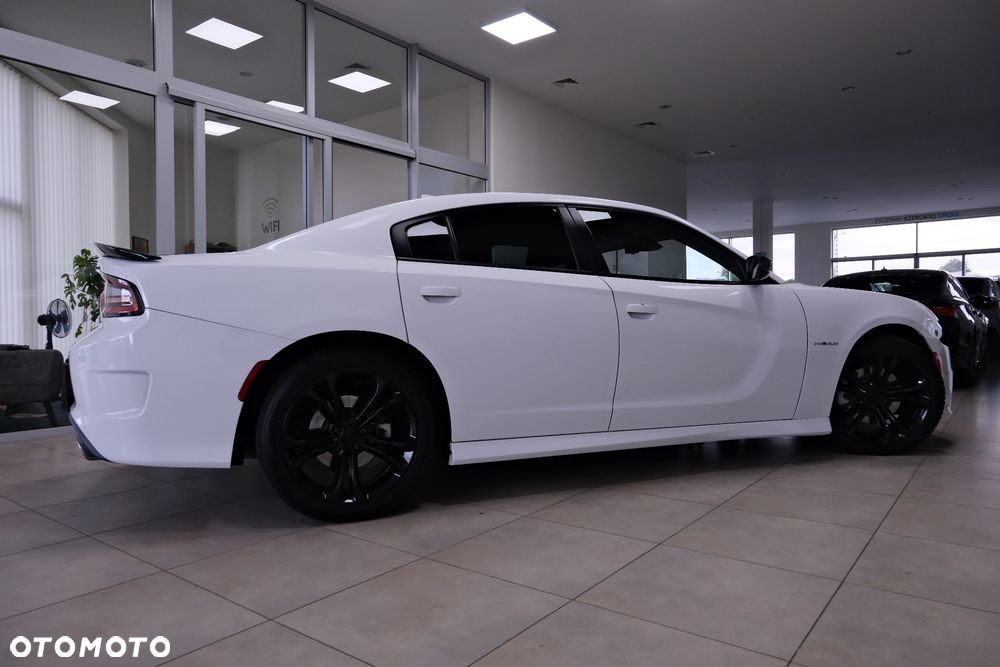 Dodge Charger 5.7 R/T - 9
