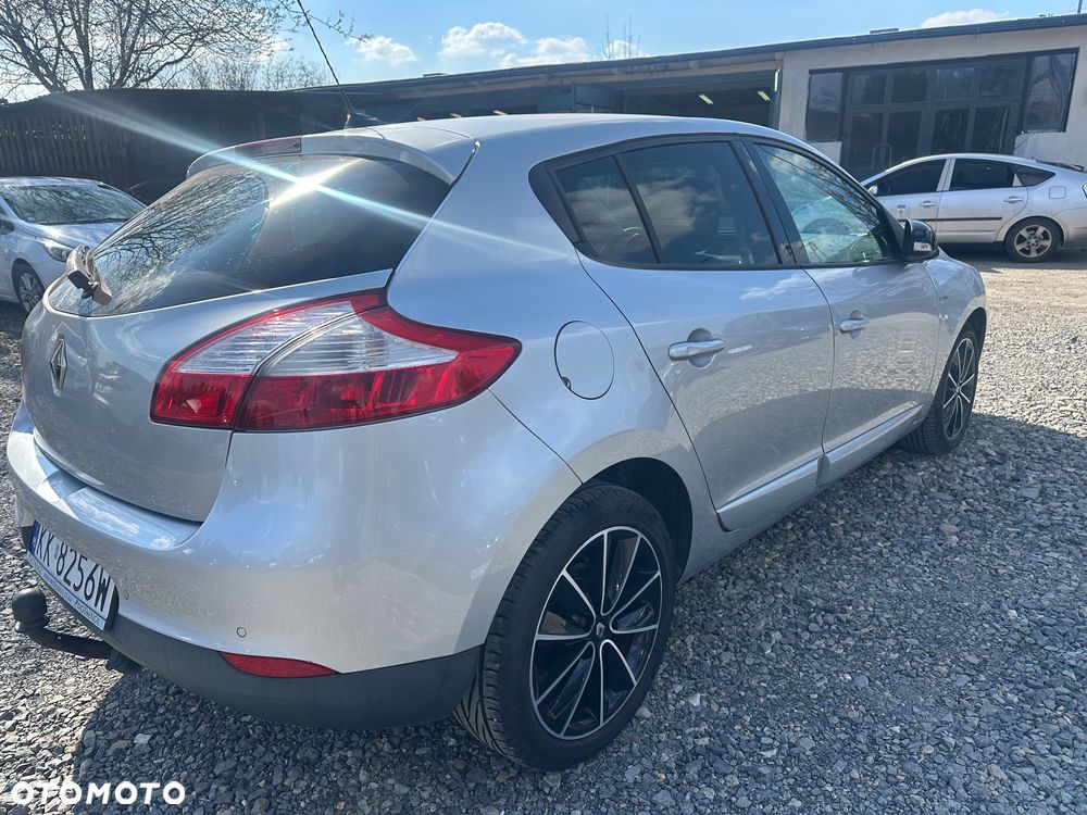 Renault Megane ENERGY TCe 130 Start & Stop Bose Edition - 8