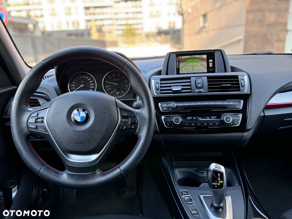 BMW Seria 1 118i GPF Sport Line - 12