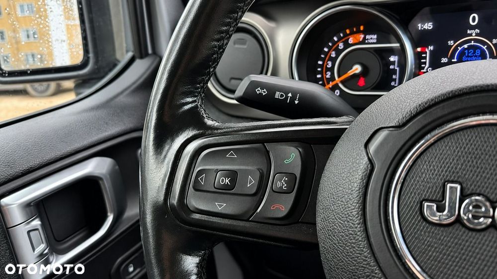 Jeep Wrangler - 7